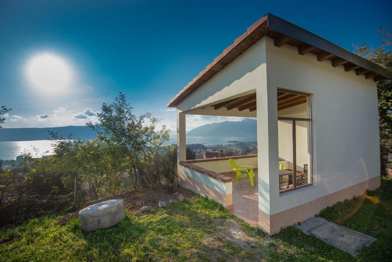 טיווט Holiday Home Nives מראה חיצוני תמונה